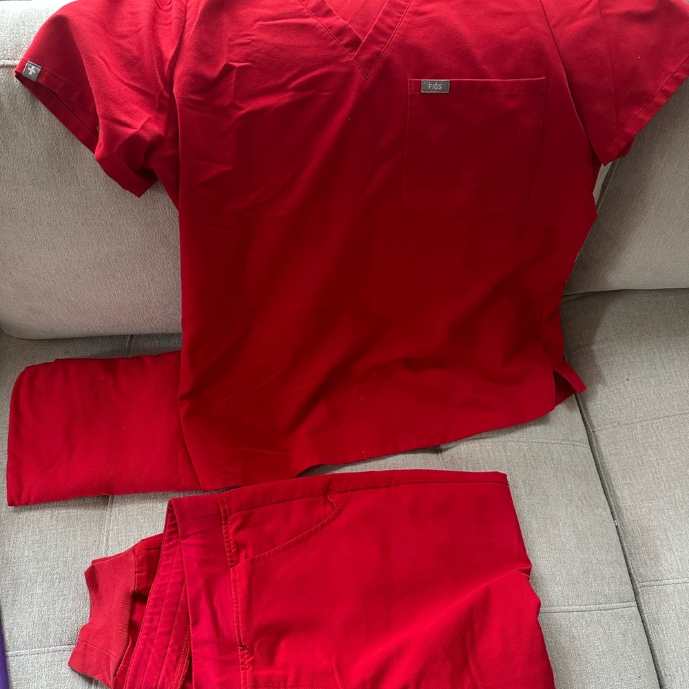 Figs red scrub set with undershirt